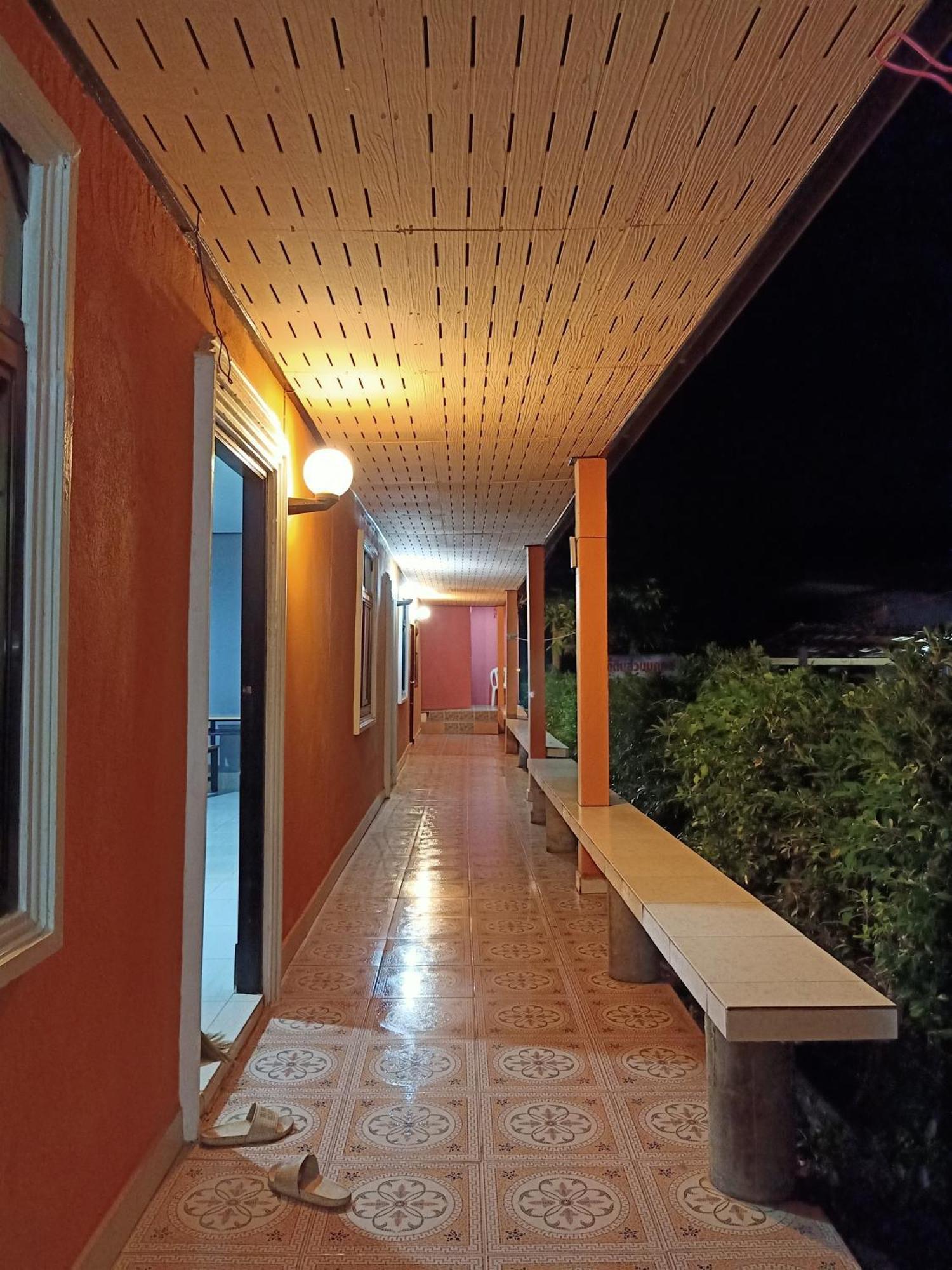 Prukrom Lanta Guesthouse Koh Lanta Quarto foto