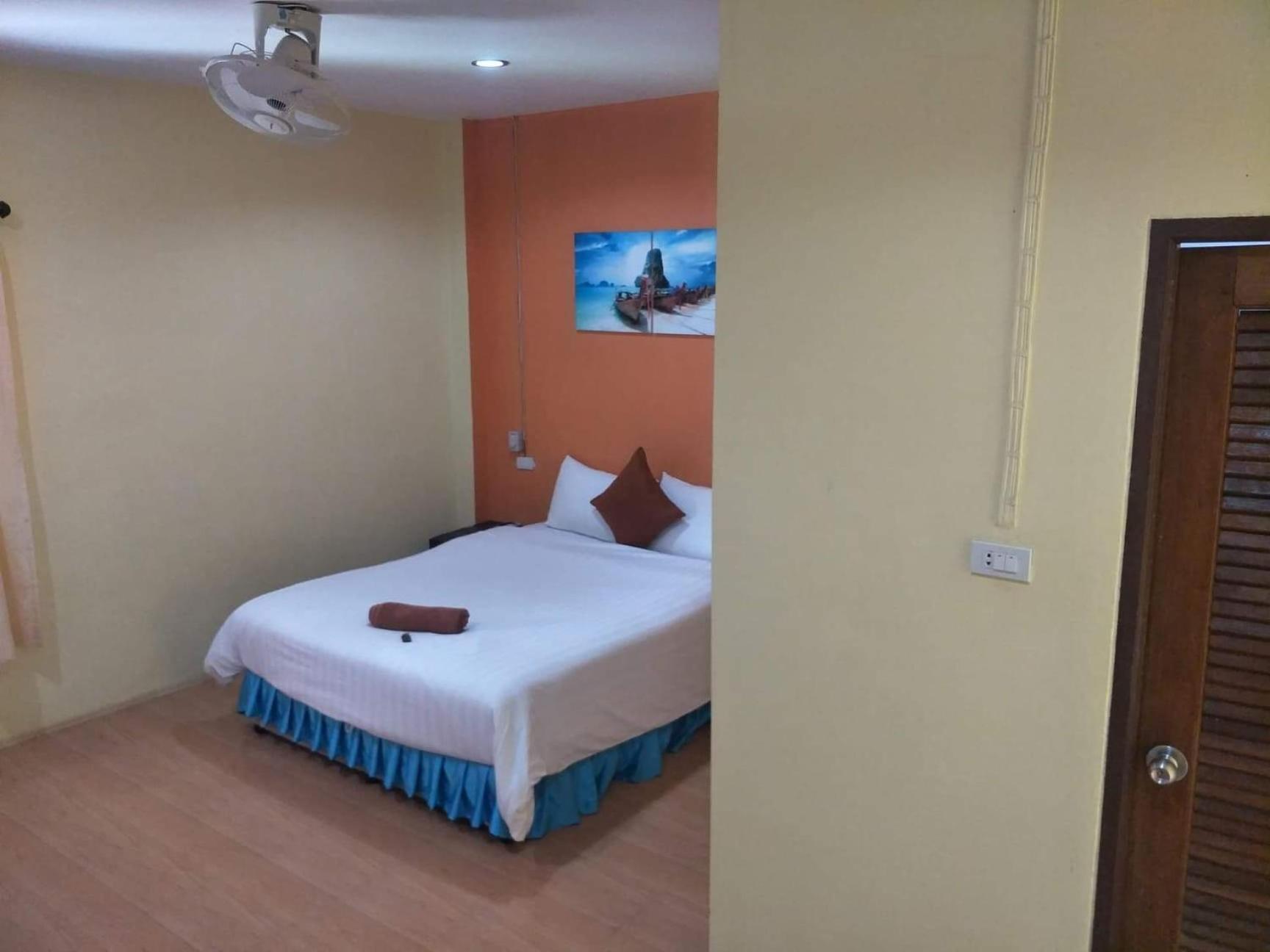 Prukrom Lanta Guesthouse Koh Lanta Quarto foto